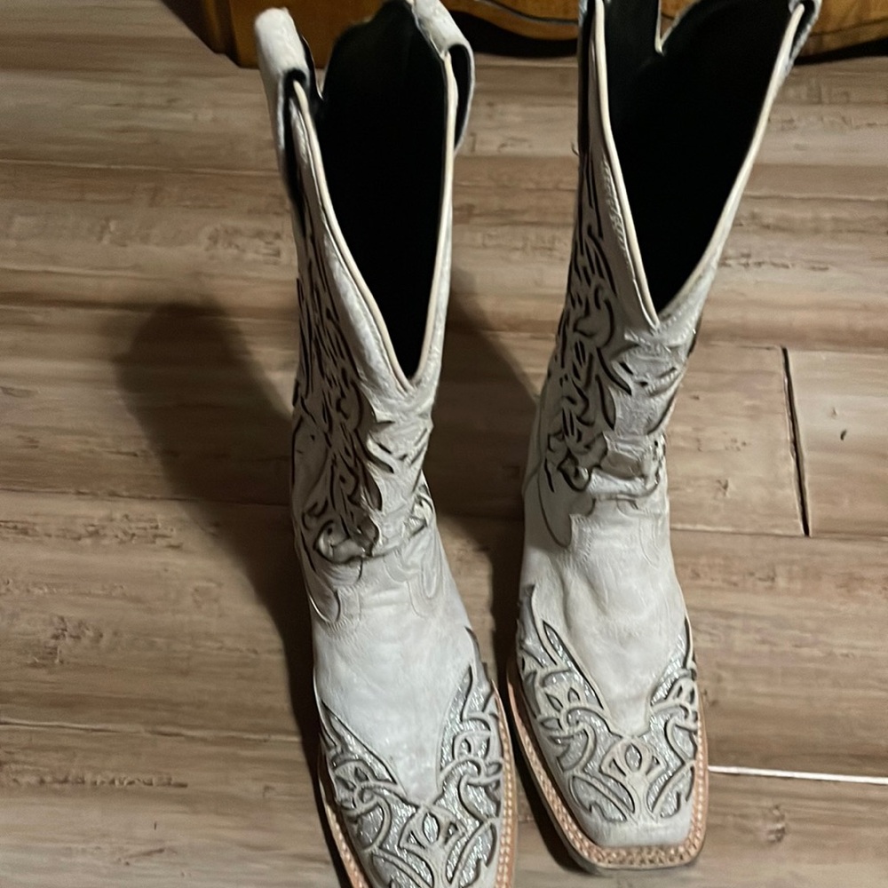 J B Dillon womens cowgirl boots